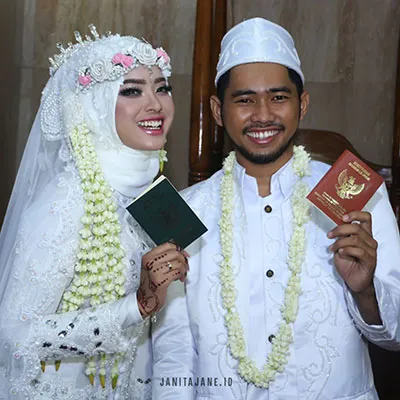 Rias Pengantin Akad